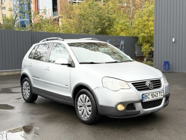 Сірий Фольксваген Поло, об'ємом двигуна 1.4 л та пробігом 180 тис. км за 6700 $, фото 7 на Automoto.ua