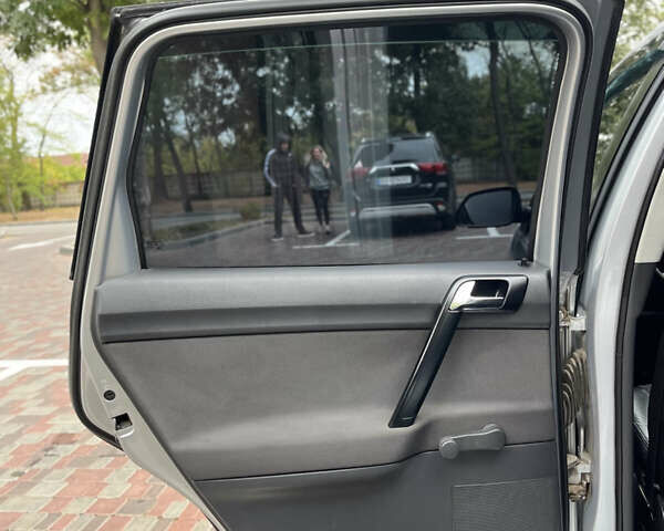 Серый Фольксваген Поло, объемом двигателя 1.2 л и пробегом 234 тыс. км за 4900 $, фото 26 на Automoto.ua