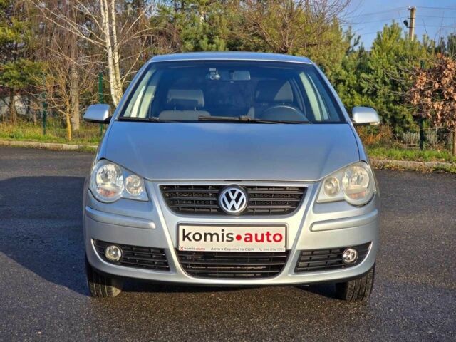 Серый Фольксваген Поло, объемом двигателя 1.4 л и пробегом 199 тыс. км за 5099 $, фото 7 на Automoto.ua