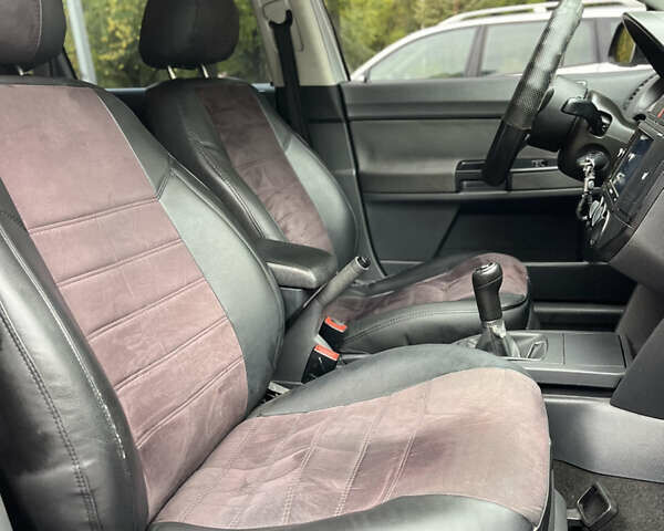 Серый Фольксваген Поло, объемом двигателя 1.2 л и пробегом 234 тыс. км за 4900 $, фото 14 на Automoto.ua