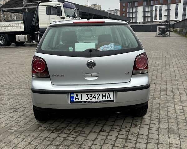 Серый Фольксваген Поло, объемом двигателя 1.39 л и пробегом 212 тыс. км за 5400 $, фото 8 на Automoto.ua