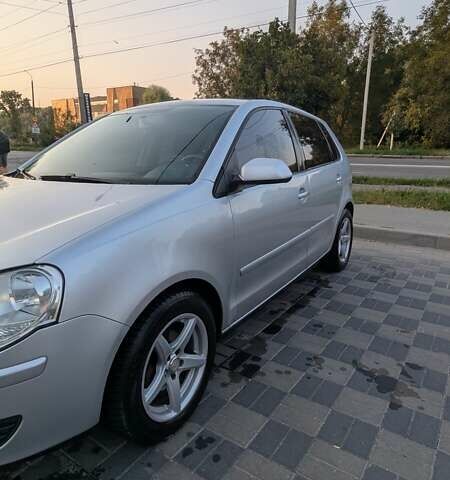 Сірий Фольксваген Поло, об'ємом двигуна 1.6 л та пробігом 188 тис. км за 5600 $, фото 6 на Automoto.ua