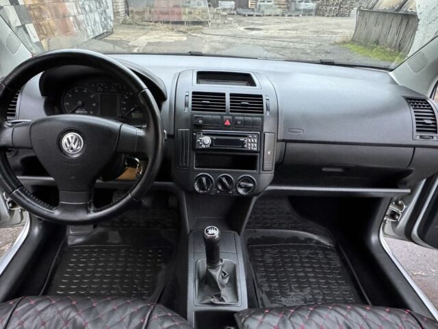 Сірий Фольксваген Поло, об'ємом двигуна 0 л та пробігом 190 тис. км за 4700 $, фото 5 на Automoto.ua