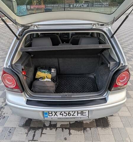 Сірий Фольксваген Поло, об'ємом двигуна 1.6 л та пробігом 188 тис. км за 5600 $, фото 22 на Automoto.ua
