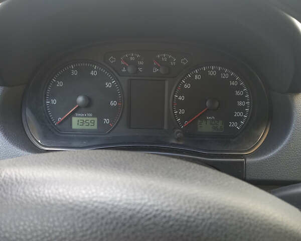 Сірий Фольксваген Поло, об'ємом двигуна 1.39 л та пробігом 271 тис. км за 3900 $, фото 10 на Automoto.ua