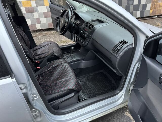 Сірий Фольксваген Поло, об'ємом двигуна 0 л та пробігом 190 тис. км за 4700 $, фото 7 на Automoto.ua