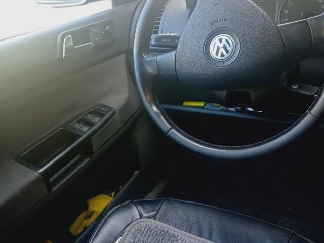 Серый Фольксваген Поло, объемом двигателя 1.4 л и пробегом 225 тыс. км за 4900 $, фото 6 на Automoto.ua