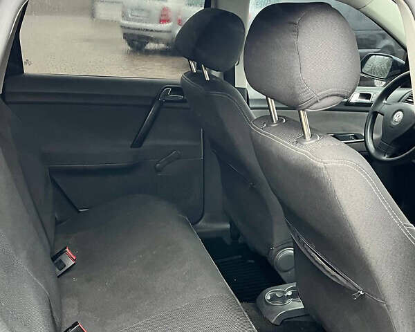 Серый Фольксваген Поло, объемом двигателя 1.57 л и пробегом 265 тыс. км за 4400 $, фото 11 на Automoto.ua