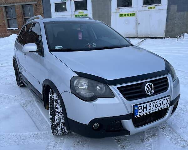 Серый Фольксваген Поло, объемом двигателя 1.4 л и пробегом 389 тыс. км за 4199 $, фото 5 на Automoto.ua