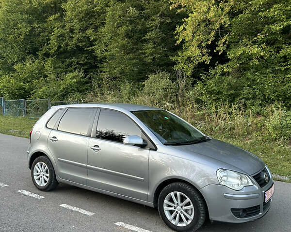 Сірий Фольксваген Поло, об'ємом двигуна 1.6 л та пробігом 168 тис. км за 5000 $, фото 4 на Automoto.ua