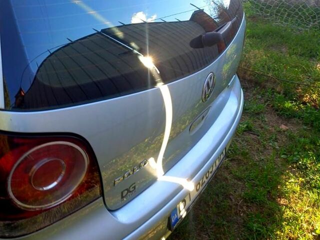 Серый Фольксваген Поло, объемом двигателя 1.4 л и пробегом 328 тыс. км за 4350 $, фото 9 на Automoto.ua