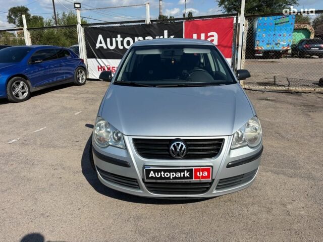 Серый Фольксваген Поло, объемом двигателя 1.2 л и пробегом 125 тыс. км за 4990 $, фото 7 на Automoto.ua