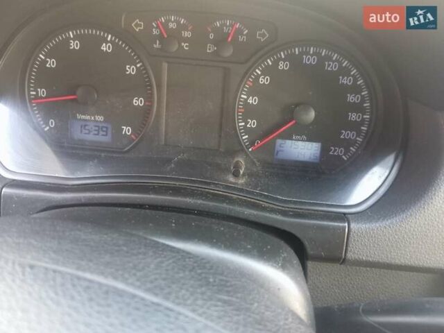 Сірий Фольксваген Поло, об'ємом двигуна 1.39 л та пробігом 215 тис. км за 4500 $, фото 6 на Automoto.ua