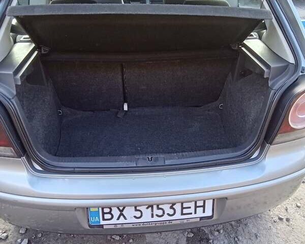 Сірий Фольксваген Поло, об'ємом двигуна 1.2 л та пробігом 243 тис. км за 3500 $, фото 6 на Automoto.ua