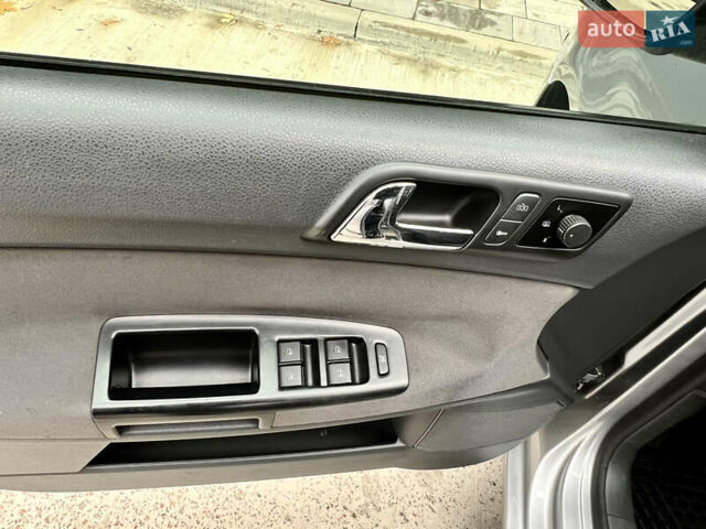 Серый Фольксваген Поло, объемом двигателя 1.4 л и пробегом 192 тыс. км за 5900 $, фото 12 на Automoto.ua