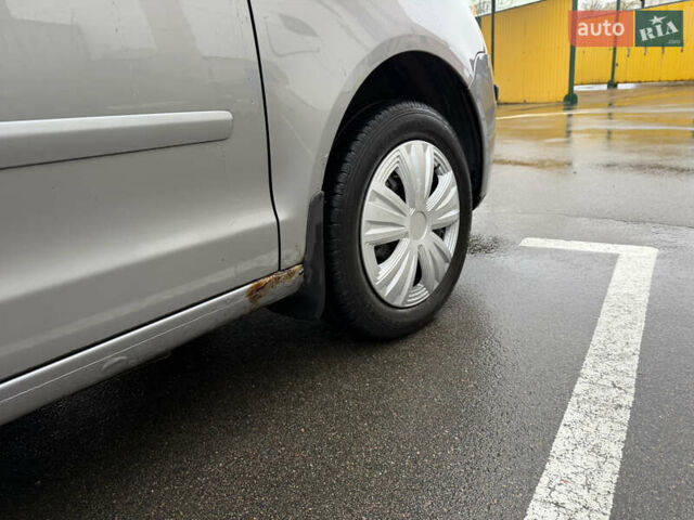 Серый Фольксваген Поло, объемом двигателя 1.39 л и пробегом 153 тыс. км за 3999 $, фото 7 на Automoto.ua