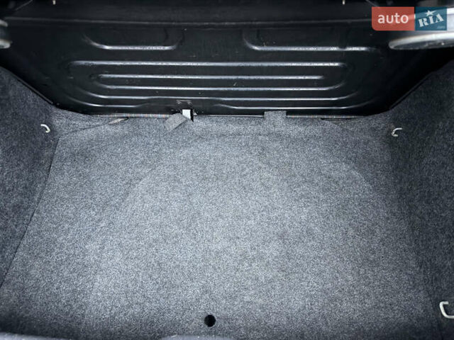 Серый Фольксваген Поло, объемом двигателя 1.39 л и пробегом 153 тыс. км за 3999 $, фото 45 на Automoto.ua