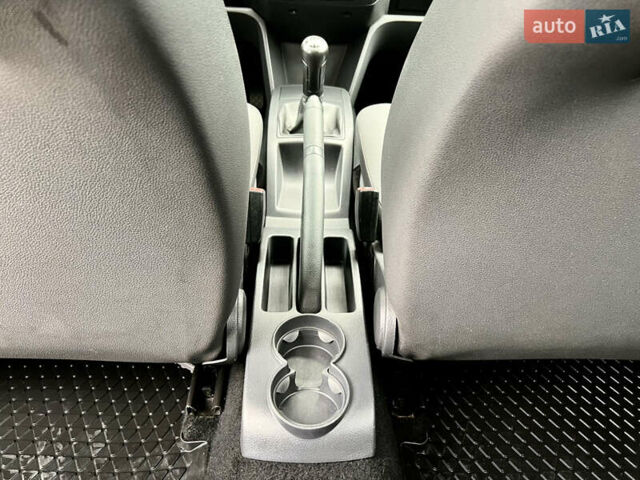 Серый Фольксваген Поло, объемом двигателя 1.4 л и пробегом 192 тыс. км за 5900 $, фото 33 на Automoto.ua