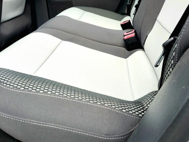 Сірий Фольксваген Поло, об'ємом двигуна 1.4 л та пробігом 180 тис. км за 6900 $, фото 10 на Automoto.ua