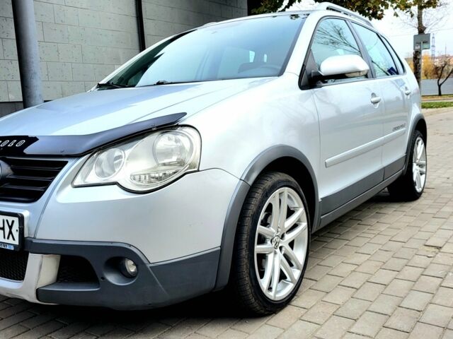 Сірий Фольксваген Поло, об'ємом двигуна 1.4 л та пробігом 180 тис. км за 6900 $, фото 16 на Automoto.ua