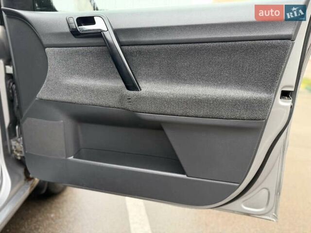 Серый Фольксваген Поло, объемом двигателя 1.39 л и пробегом 153 тыс. км за 3999 $, фото 20 на Automoto.ua