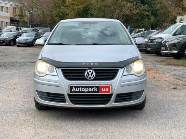 Серый Фольксваген Поло, объемом двигателя 1.4 л и пробегом 257 тыс. км за 4790 $, фото 1 на Automoto.ua