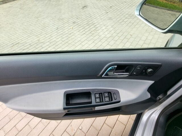 Сірий Фольксваген Поло, об'ємом двигуна 1.4 л та пробігом 180 тис. км за 6900 $, фото 11 на Automoto.ua