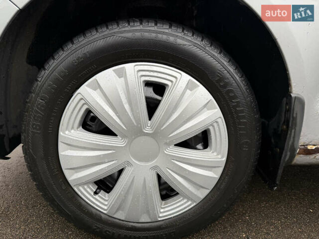 Серый Фольксваген Поло, объемом двигателя 1.39 л и пробегом 153 тыс. км за 3999 $, фото 10 на Automoto.ua