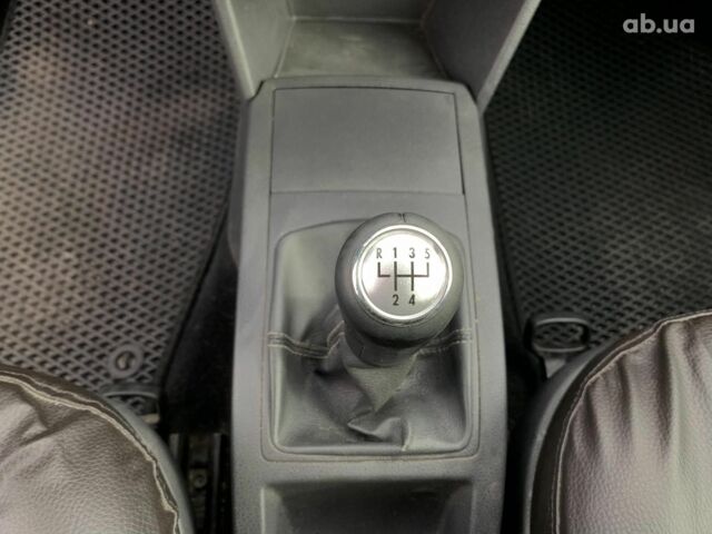 Серый Фольксваген Поло, объемом двигателя 1.4 л и пробегом 257 тыс. км за 4790 $, фото 32 на Automoto.ua