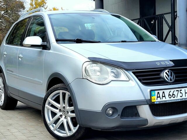 Сірий Фольксваген Поло, об'ємом двигуна 1.4 л та пробігом 180 тис. км за 6900 $, фото 17 на Automoto.ua