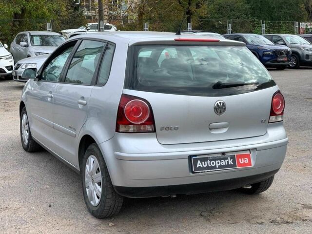 Серый Фольксваген Поло, объемом двигателя 1.4 л и пробегом 257 тыс. км за 4790 $, фото 6 на Automoto.ua