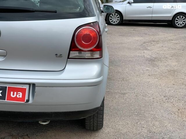 Серый Фольксваген Поло, объемом двигателя 1.4 л и пробегом 257 тыс. км за 4790 $, фото 11 на Automoto.ua