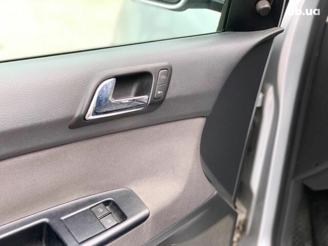 Серый Фольксваген Поло, объемом двигателя 1.4 л и пробегом 257 тыс. км за 4790 $, фото 19 на Automoto.ua