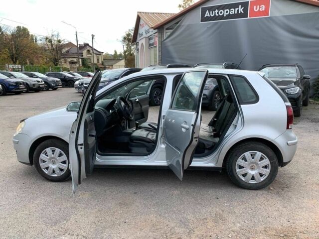 Серый Фольксваген Поло, объемом двигателя 1.4 л и пробегом 257 тыс. км за 4790 $, фото 15 на Automoto.ua