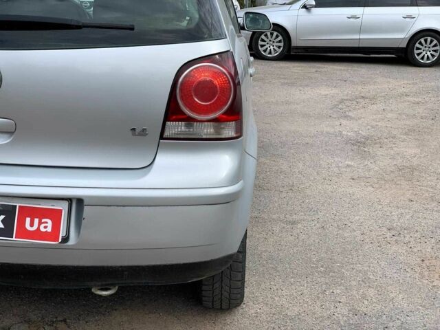 Серый Фольксваген Поло, объемом двигателя 1.4 л и пробегом 257 тыс. км за 4790 $, фото 11 на Automoto.ua