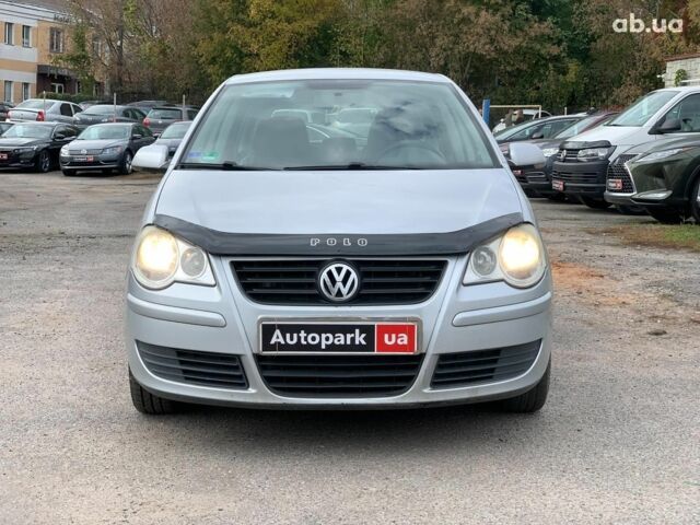 Серый Фольксваген Поло, объемом двигателя 1.4 л и пробегом 257 тыс. км за 4790 $, фото 1 на Automoto.ua