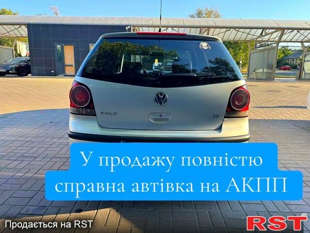 Серый Фольксваген Поло, объемом двигателя 1.5 л и пробегом 148 тыс. км за 5990 $, фото 5 на Automoto.ua