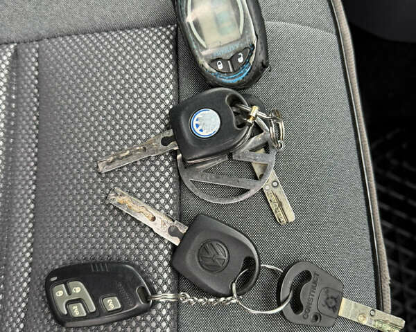 Серый Фольксваген Поло, объемом двигателя 1.39 л и пробегом 153 тыс. км за 3999 $, фото 27 на Automoto.ua