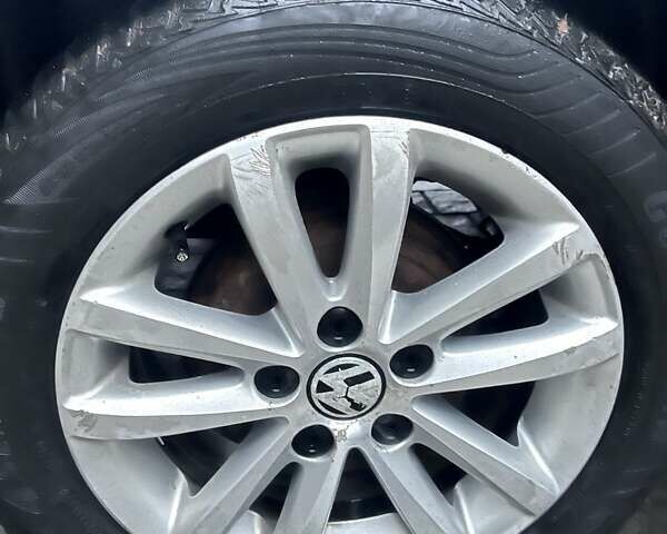 Серый Фольксваген Поло, объемом двигателя 1.39 л и пробегом 156 тыс. км за 4700 $, фото 17 на Automoto.ua