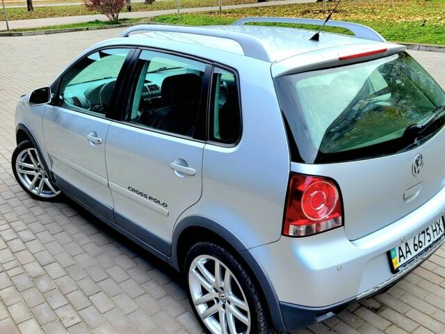 Сірий Фольксваген Поло, об'ємом двигуна 1.4 л та пробігом 180 тис. км за 6900 $, фото 14 на Automoto.ua