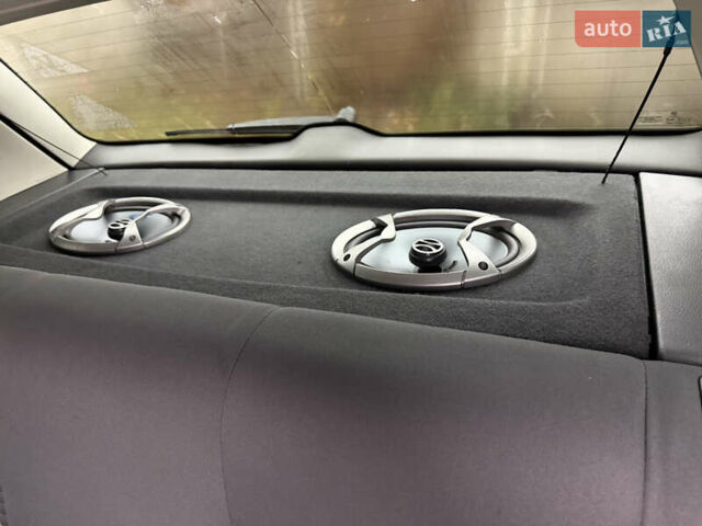 Серый Фольксваген Поло, объемом двигателя 1.39 л и пробегом 153 тыс. км за 3999 $, фото 19 на Automoto.ua