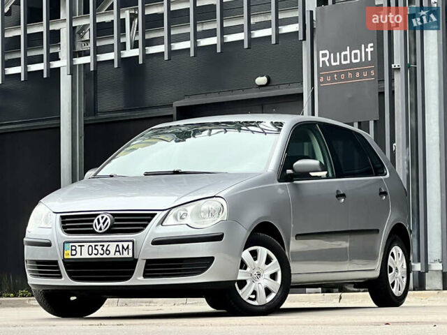 Серый Фольксваген Поло, объемом двигателя 1.4 л и пробегом 192 тыс. км за 5900 $, фото 8 на Automoto.ua