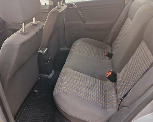 Серый Фольксваген Поло, объемом двигателя 1.4 л и пробегом 217 тыс. км за 5999 $, фото 21 на Automoto.ua