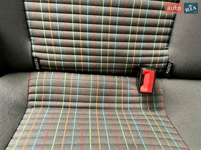 Серый Фольксваген Поло, объемом двигателя 1.4 л и пробегом 192 тыс. км за 5900 $, фото 26 на Automoto.ua