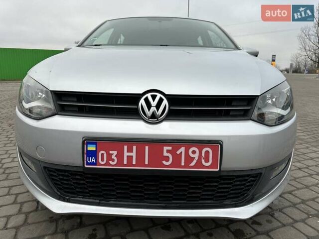 Серый Фольксваген Поло, объемом двигателя 1.6 л и пробегом 177 тыс. км за 8650 $, фото 15 на Automoto.ua