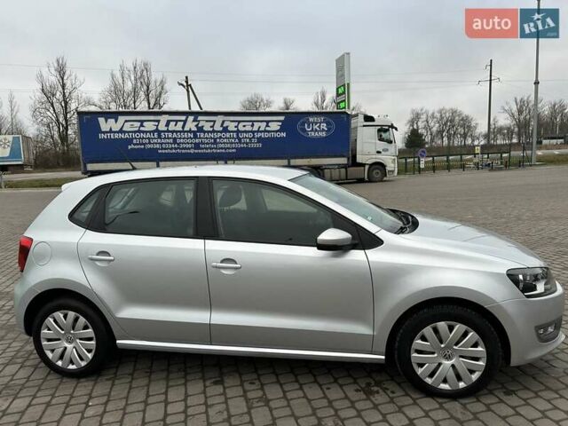 Серый Фольксваген Поло, объемом двигателя 1.6 л и пробегом 177 тыс. км за 8650 $, фото 2 на Automoto.ua