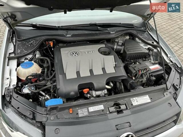 Серый Фольксваген Поло, объемом двигателя 1.6 л и пробегом 177 тыс. км за 8650 $, фото 37 на Automoto.ua