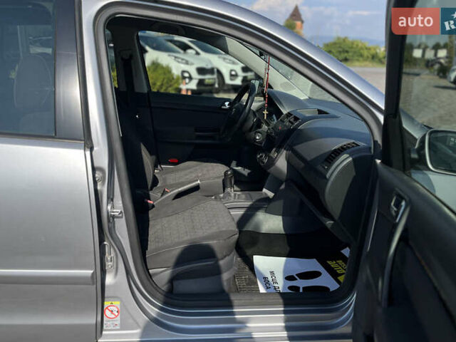 Серый Фольксваген Поло, объемом двигателя 1.2 л и пробегом 190 тыс. км за 5000 $, фото 11 на Automoto.ua