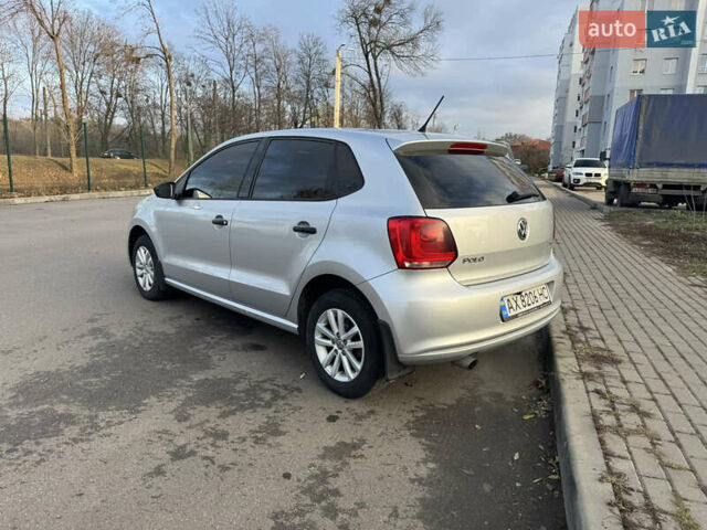 Серый Фольксваген Поло, объемом двигателя 1.39 л и пробегом 243 тыс. км за 6500 $, фото 3 на Automoto.ua