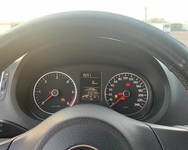 Серый Фольксваген Поло, объемом двигателя 1.6 л и пробегом 313 тыс. км за 7200 $, фото 17 на Automoto.ua